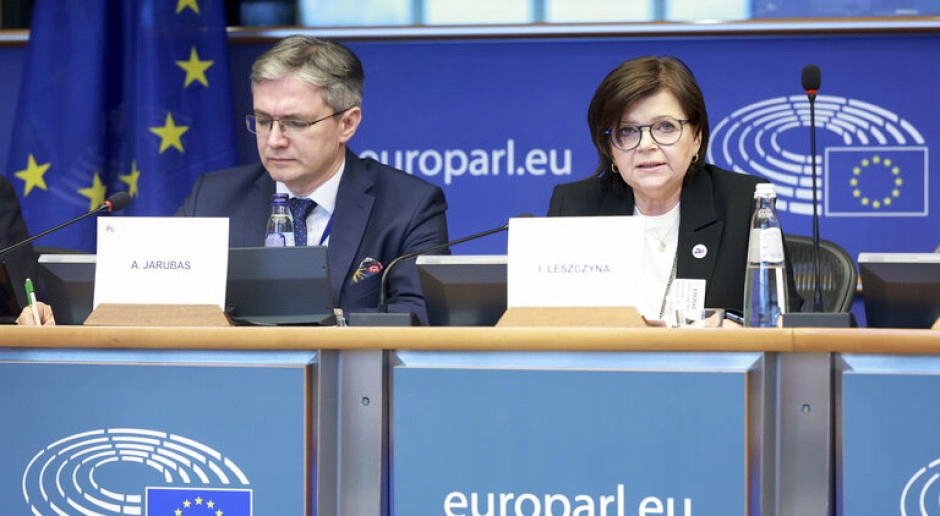 W UE też tną wydatki na zdrowie. "Jest priorytetem tylko na poziomie deklaracji"