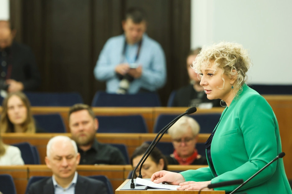 Zabieg na NFZ za rok, ale przez prywatny gabinet jutro. Marta Golbik: to skrajne przypadki