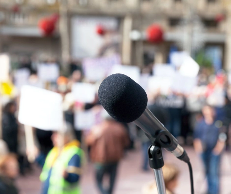 Podwyżki medyków pod znakiem zapytania. Związkowcy ostrzegają przed protestami